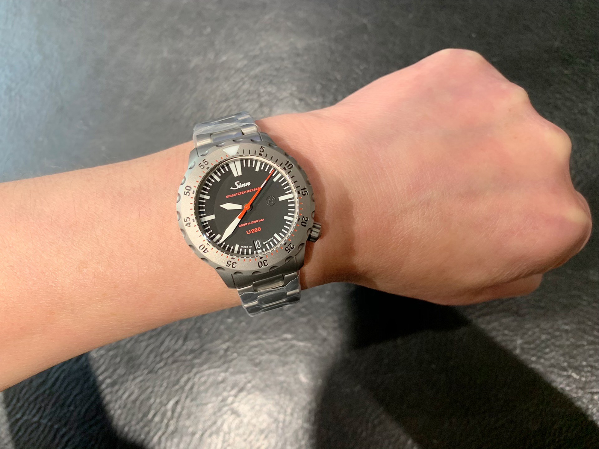 No.058】直径37mm／2000m防水のプロフェッショナルダイバーズ – Sinn